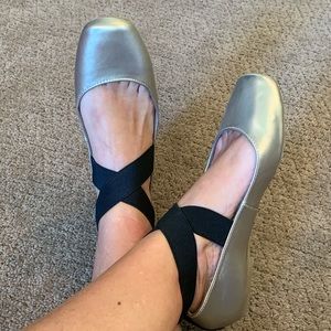 New Directions Precious Ballet Slipper Shoes 6.5